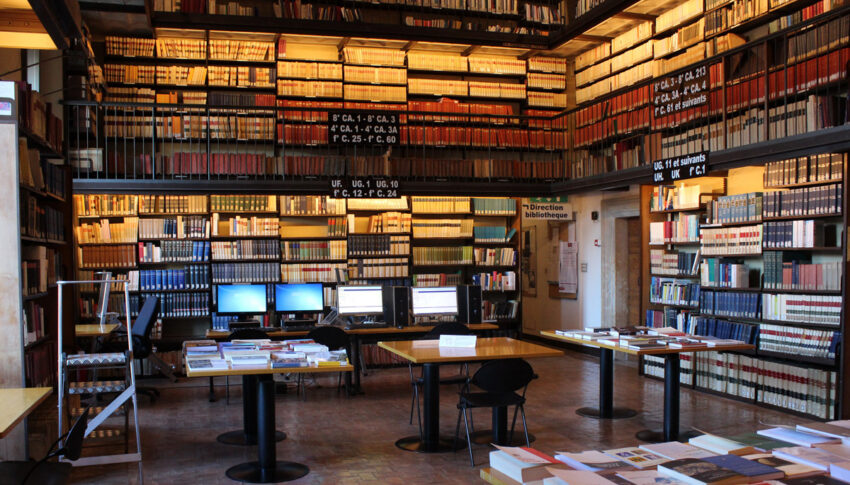 Les collections de la bibliothèque en exposition sur le nouveau catalogue Farnèse