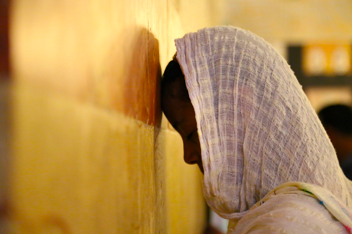 Chrétienne éthiopienne dans la mosquée du Caveau des Patriarches, Hébron, Palestine, 2014
