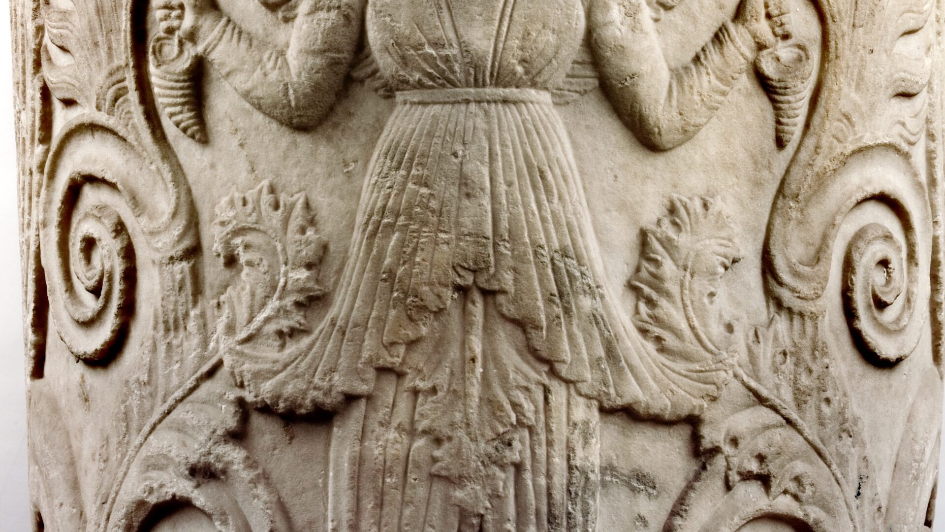 L’hybridité humano-végétale en Méditerranée antique. Images, contextes et transferts culturels