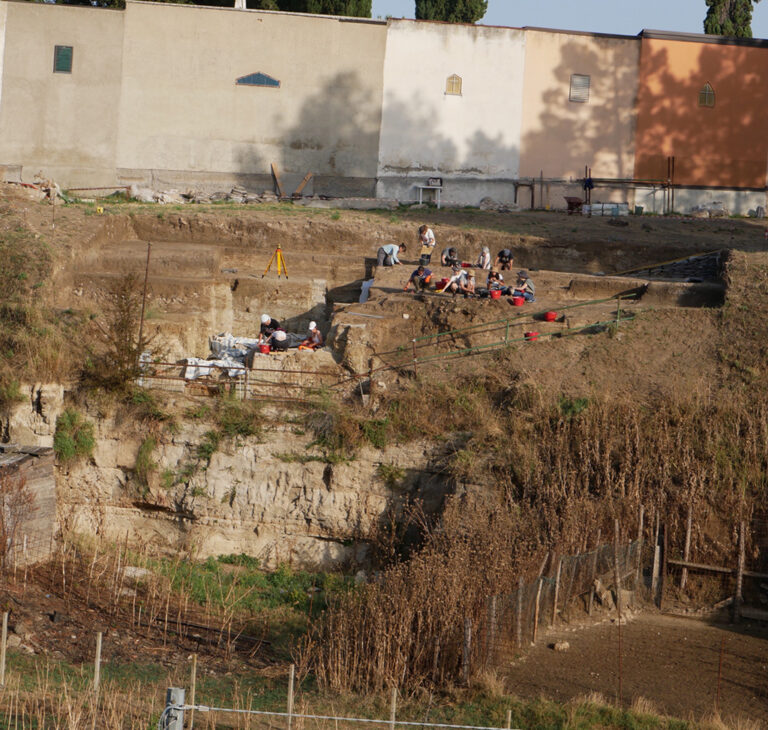 Fouilles de Cimitero di Atella, Atella