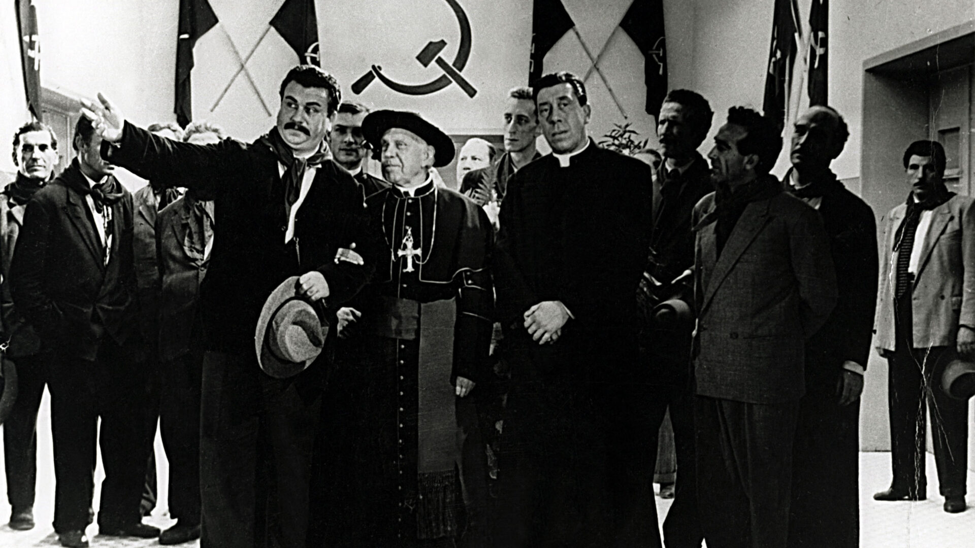 Le petit monde de Don Camillo 1952 réal : Julien Duvivier Fernandel Gino Cervi Collection Christophel