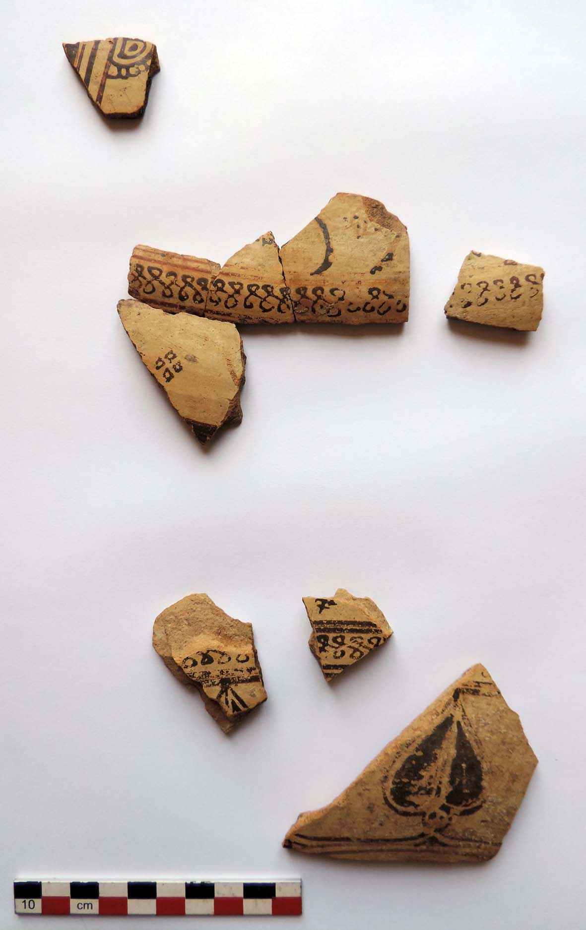 Fragments d’une cruche milésienne de la seconde moitié du VIIe siècle avant J.-C